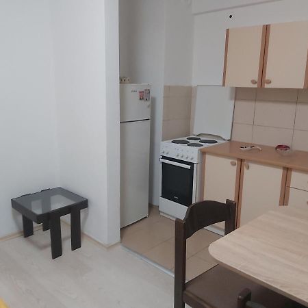 Mia Apartment Skopje Exteriör bild